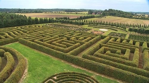 Labyrinth in der Hortulus-Gartenwelt zwischen Kolberg, Mielno und Koszalin