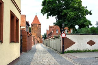 Sie sehen die Altstadt von Lebork/Lauenburg in Polen