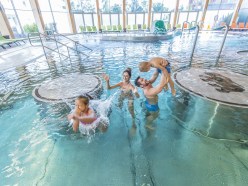 Hallenbad und Saunen im Aquarius Spa